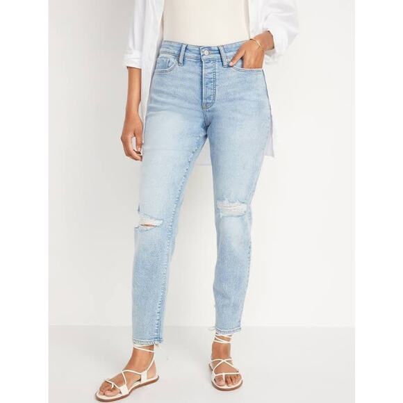 Old Navy Boyfriend Straight Distressed Light Wash Jeans 6R - Picture 2 of 11